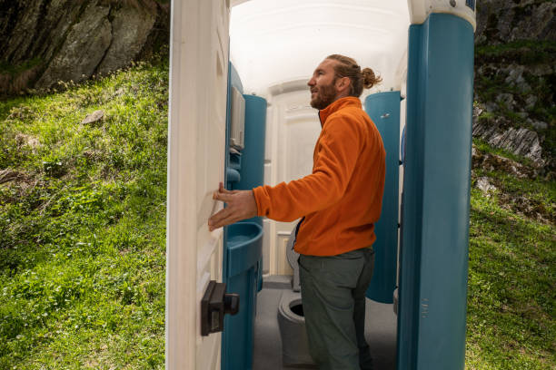 Best Porta potty rental near me  in Rayre, MO