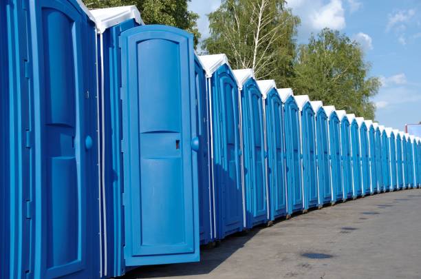 Best Porta potty delivery and setup  in Rayre, MO